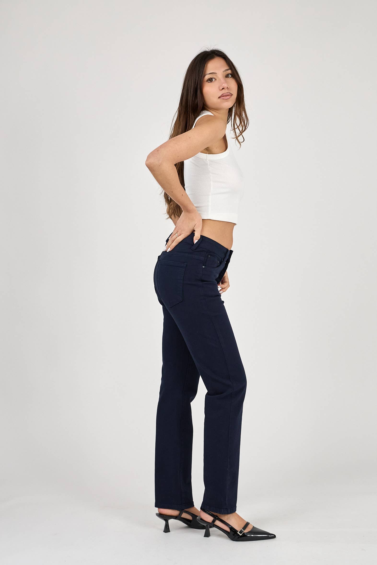 DAMENHOSE MIT GERADER BEINFORM IN FARBE - "Élodie": Crème / Standard - Gerades Bein / 1(T36) 1(T38) 1(T40) 1(T42) 1(T44)