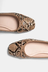 Ballerinas aus Schlangenleder-Effekt (487303-18): 39