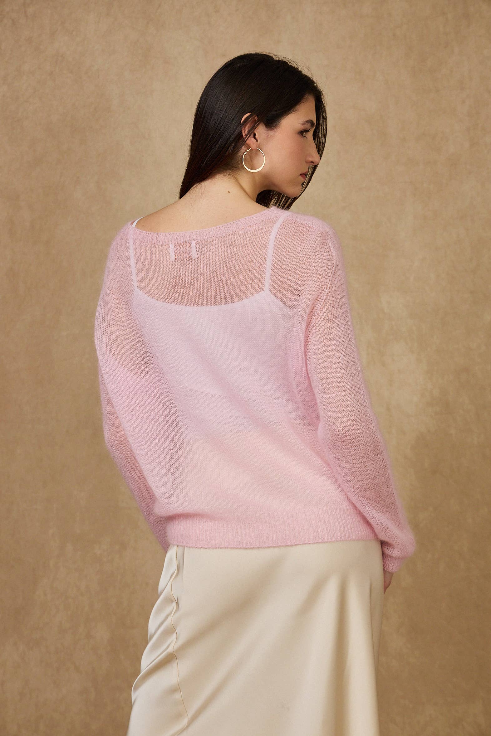 NAÏS Paris leichter Mohair-Pullover Bonbonrosa mit U-Boot-Ausschnitt