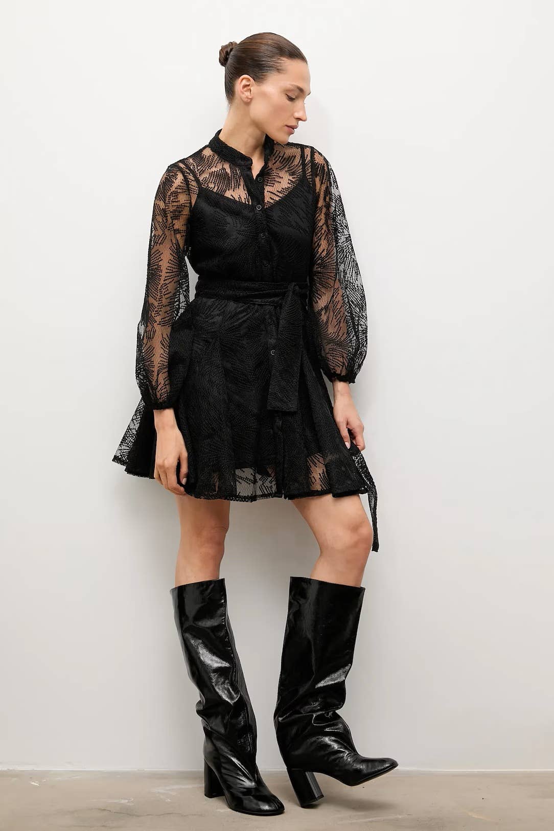Choklate Paris Sonia Skaterkleid aus Spitze – Schwarz
