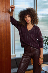 Lulumary Weicher Strickpullover Bordeaux mit silbernem Perlenbesatz