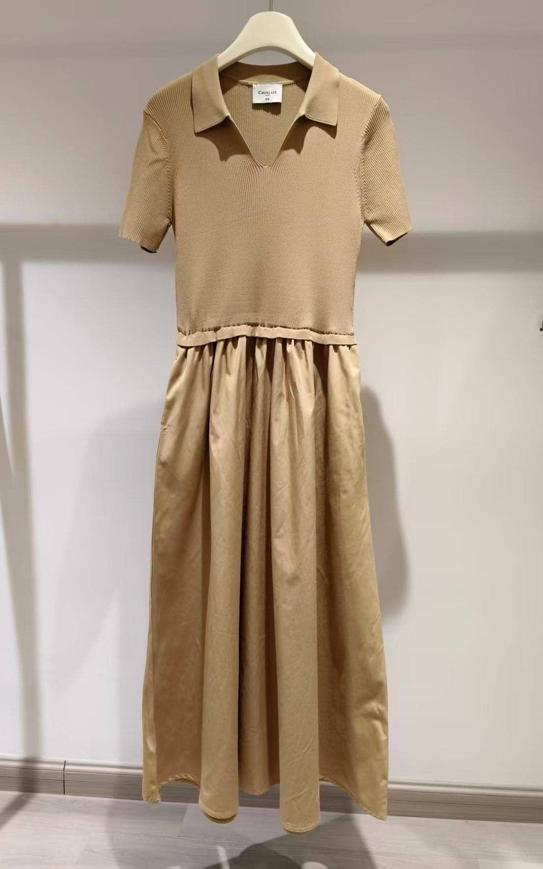 Choklate Paris Sommer Kleid Taffeta Materialmix Beige