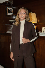 Lulumary Blazer mit weißen Ärmelstreifen Kaffeebraun
