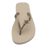 CHANCLAS by Simone Herrera Zehentrenner Yasmin Beige Blüten-Applikation