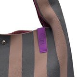 Lot83 Rebell Loïs Shopper "Café de Paris" gestreift Grün Beige Pink