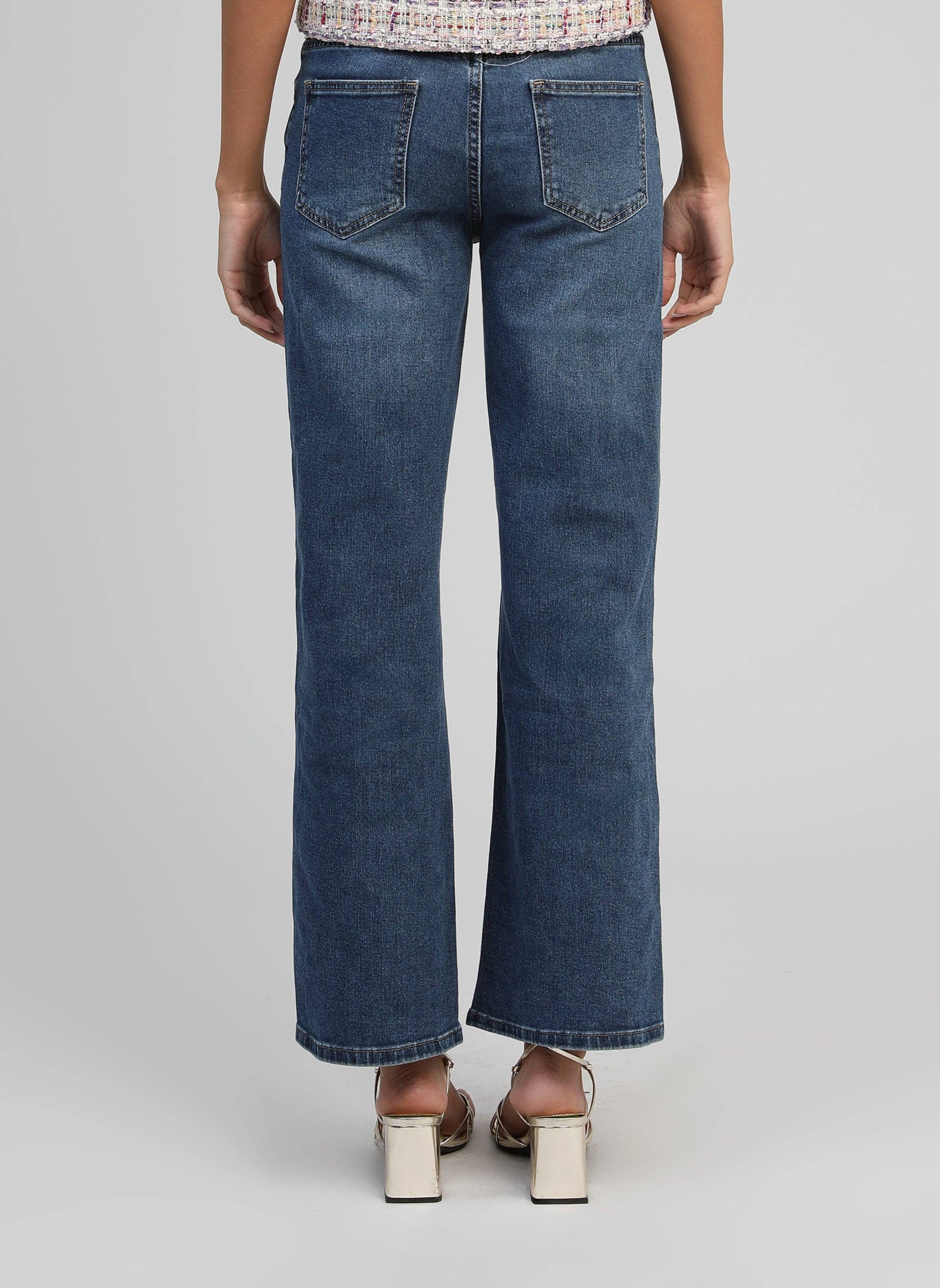 Ang'e Paris Jeans Pika Blau Straight-Flaire Denim