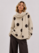 Strickpullover mit passendem Schal – Gepunktete Kollektion AP201: Braun / Standardmäßig / Eine Größe