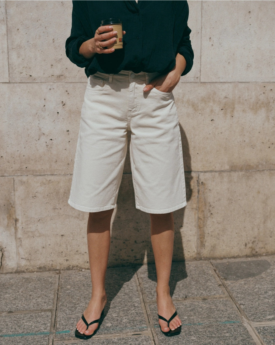 Ana & Lucy Bermuda-Shorts Baggy Dad "Clara" weiter Schnitt - Ecru