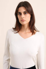 Choklate Paris feiner V-Ausschnitt Pullover aus Tencel und Lurex Creme