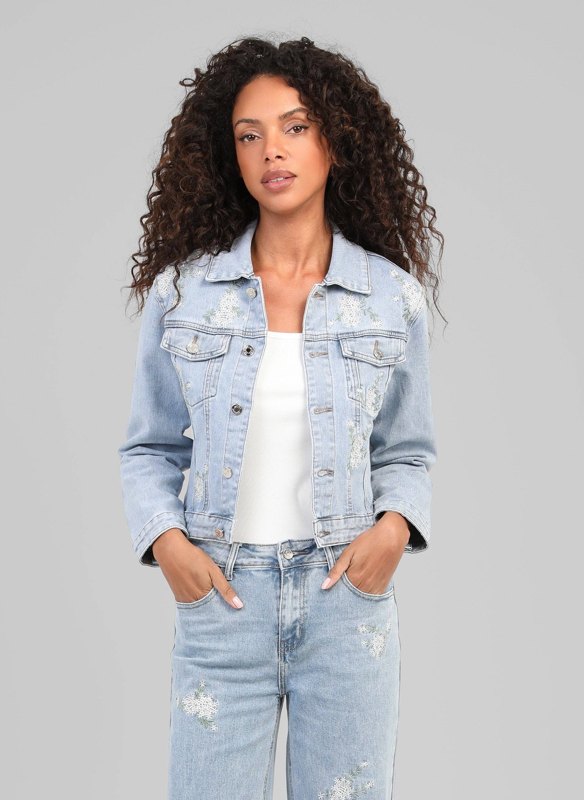 An'ge Paris Jeans PAFLI Blau mit feiner Blütenstickerei