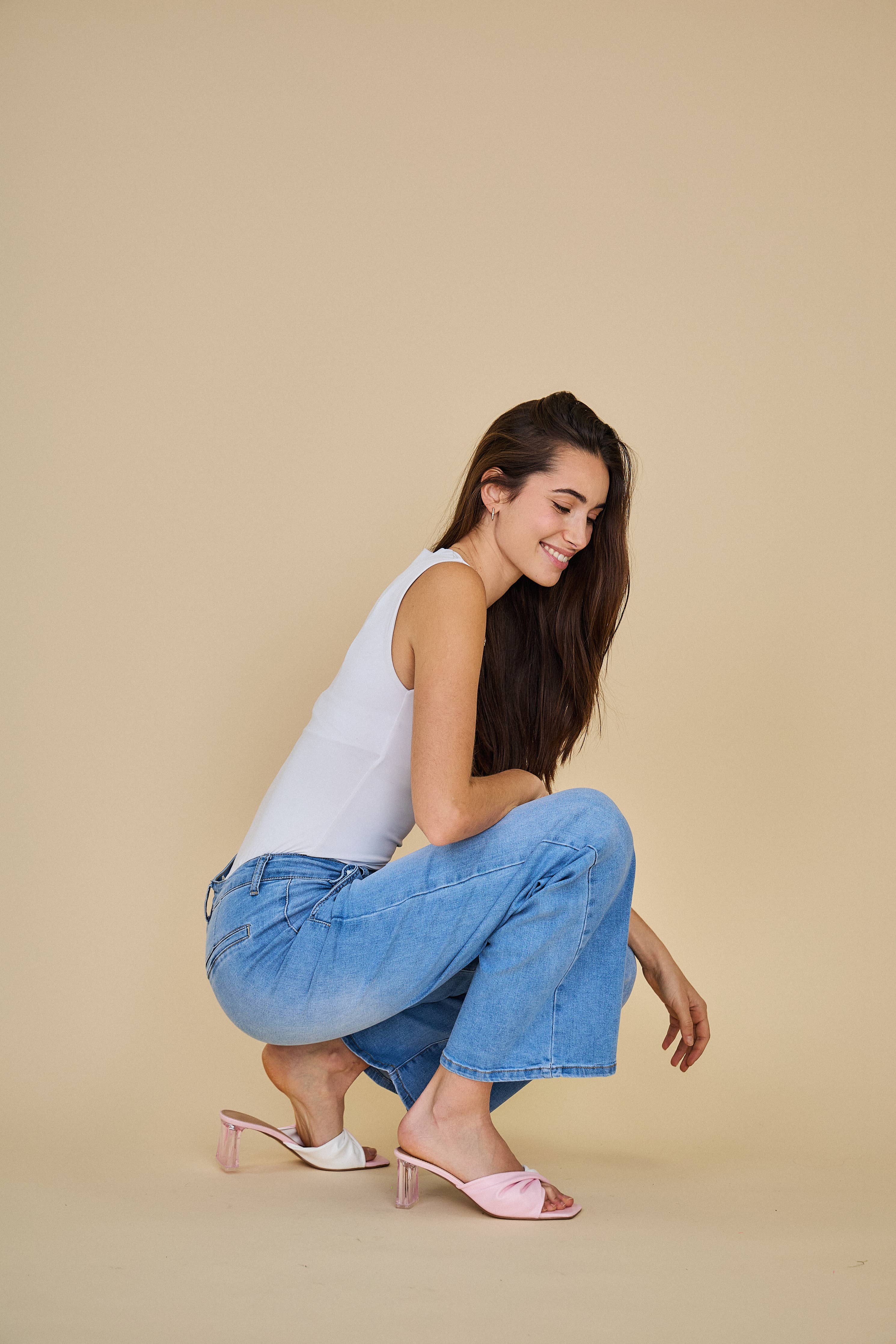 Ana & Lucy Damen-Jeans mit weitem Bein und Chino-Taschen Hellblau