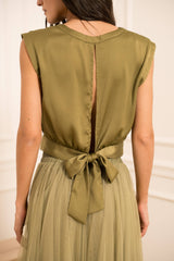 Choklate Paris Satin-Top Maguie Olive mit Schleifenverschluss am Rücken