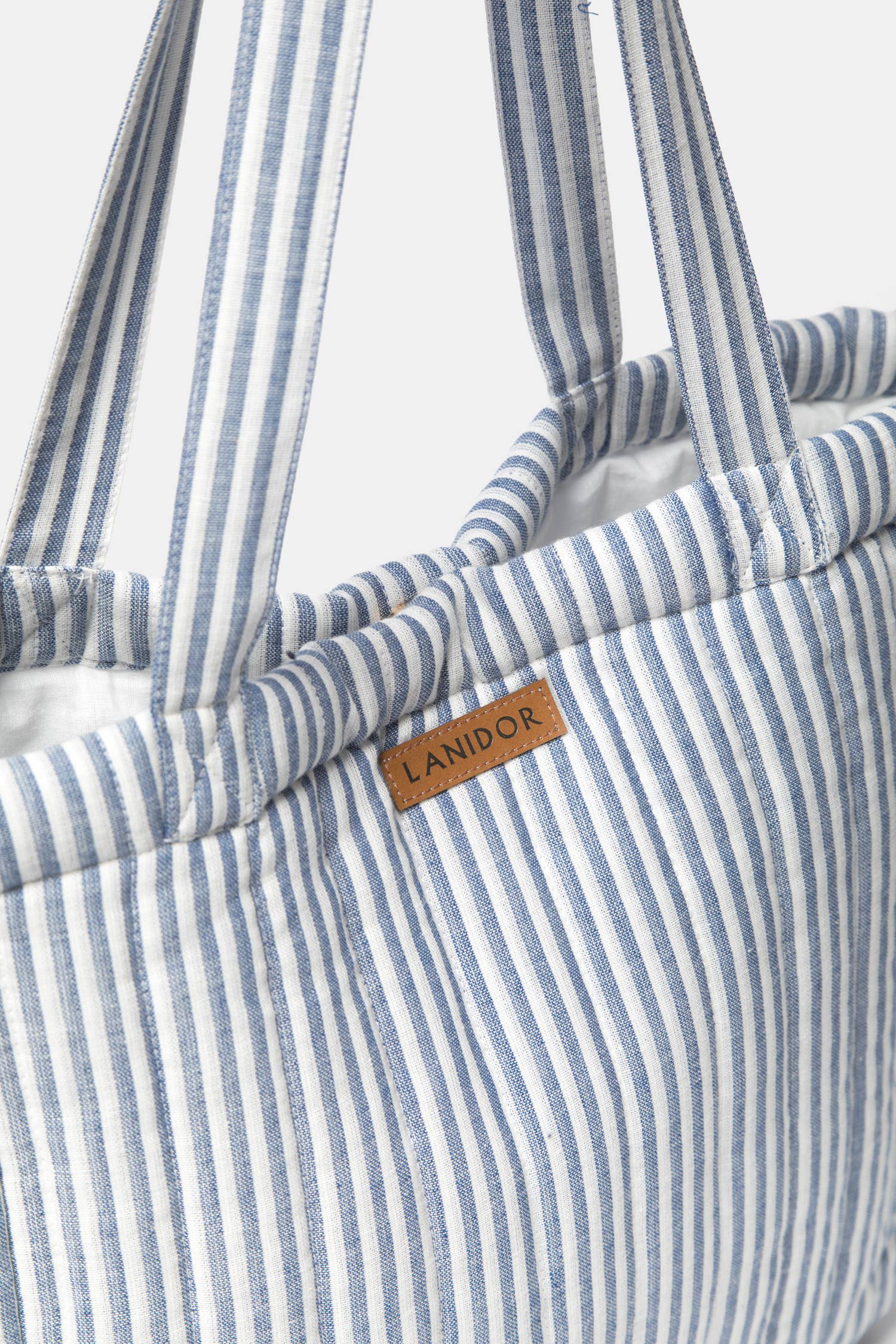 Lanidor Gestreifte Schultertasche Hellblau