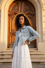 An'ge Paris Jeansjacke Pfiffeuille Hellblau mit Blütenstickerei