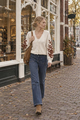 Audrey by Afinity bestickte Strickjacke mit Blumen Beige-Braun