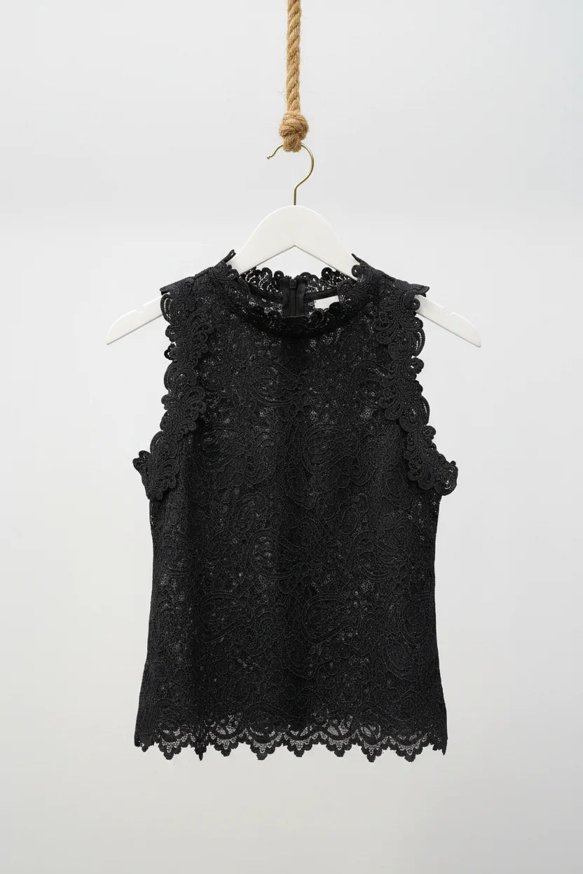 Choklate Paris Top Catalina aus floraler Spitze Schwarz
