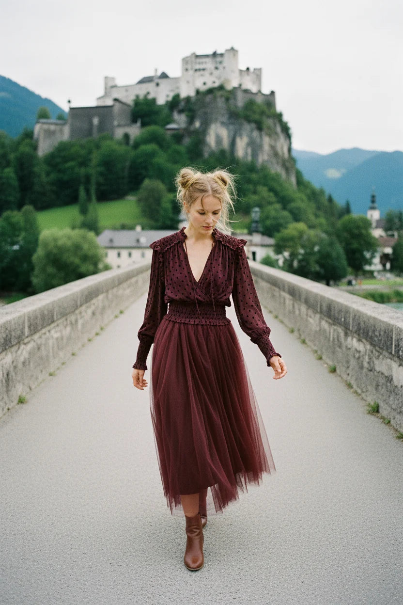Choklate Paris Bluse September mit Punkten Bordeaux