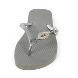 CHANCLAS by Simone Herrera Zehentrenner Carlina Grey