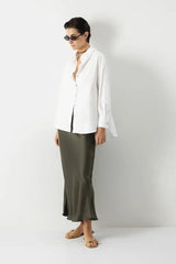 Lanidor - Lässige Hemdbluse mit Knopfdetail auf der Rückseite - weiß