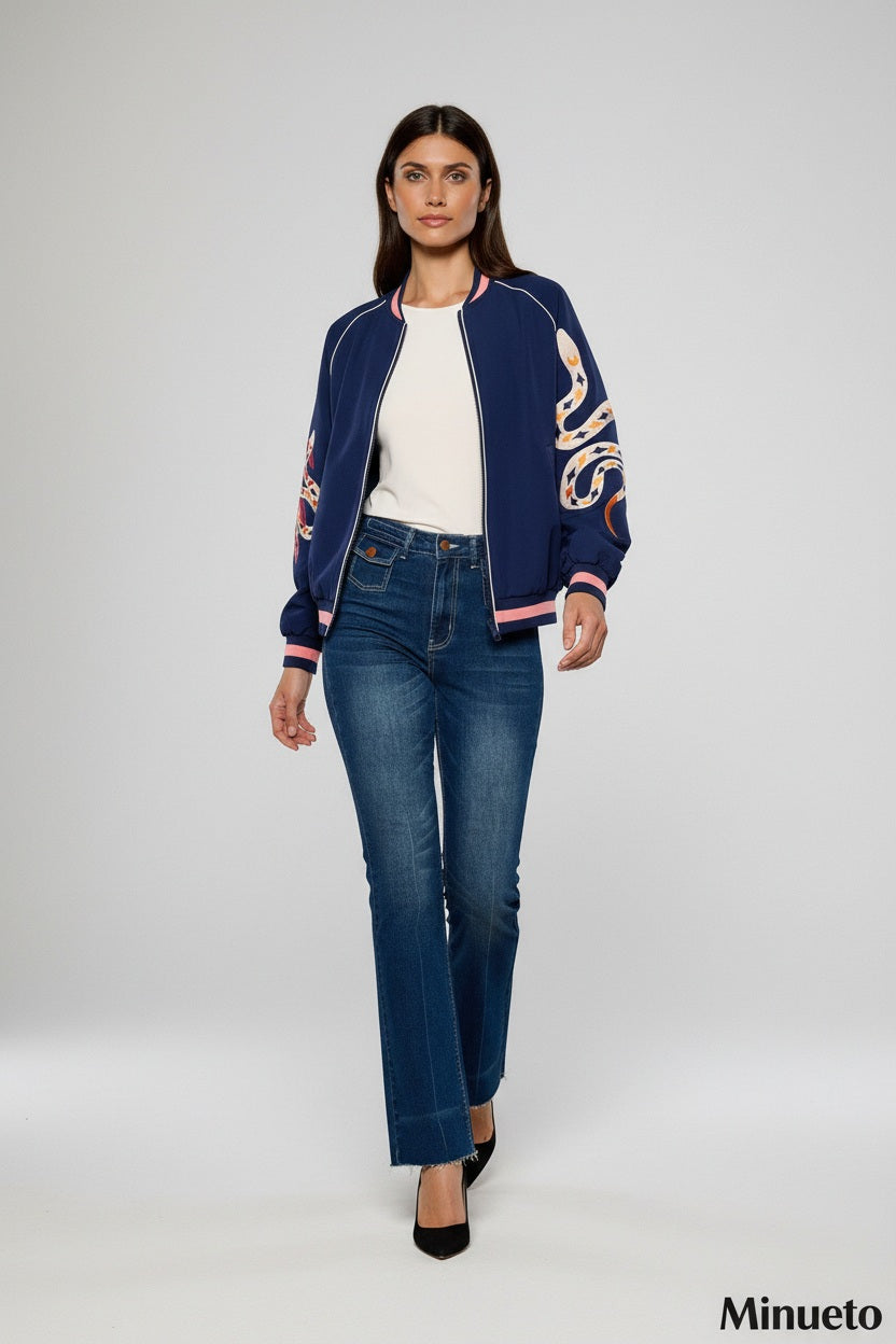 Minueto Jeans Medusa mit Stickerei Blau