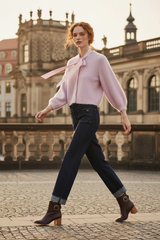 Tamba Strickjacke Puder – Dresdner Zwinger Editorial